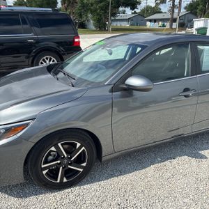 NISSAN SENTRA SV - 2