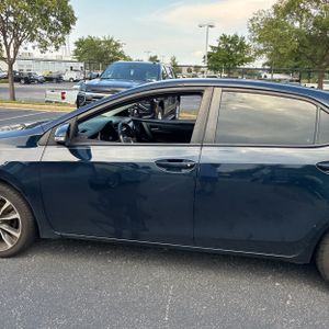 2018 Toyota COROLLA SE — фото 4