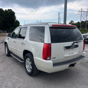 صورة 5 لـ 2010 Cadillac ESCALADE BASE