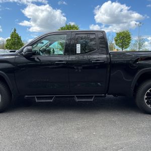 TOYOTA TUNDRA - 4