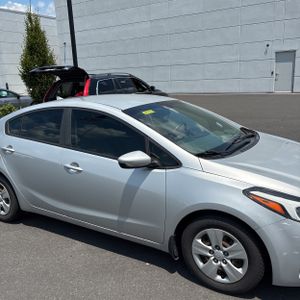 2017 KIA FORTE LX — миниатюра 13