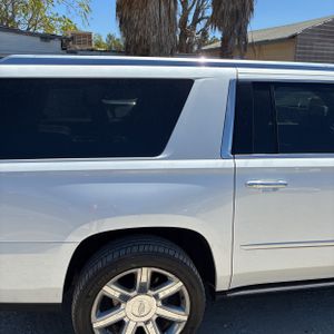 صورة 9 لـ 2020 Cadillac ESCALADE ESV PREMIUM LUXURY