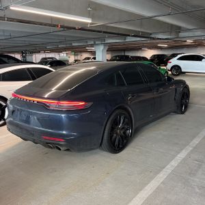 PORSCHE PANAMERA - 5
