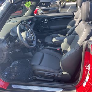 2024 MINI CONVERTIBLE COOPER S — миниатюра 32