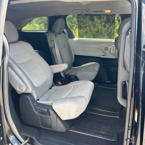 2025 Toyota SIENNA LE 8-PASSENGER 照片 34