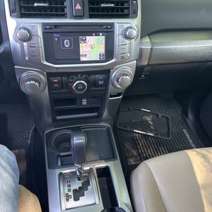 2016 Toyota 4RUNNER SR5 PREMIUM — фото 40