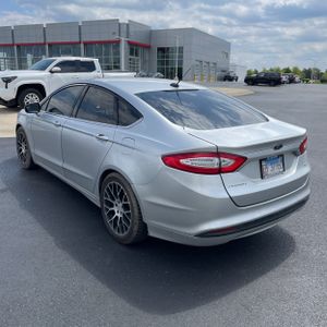FORD FUSION SE - 5