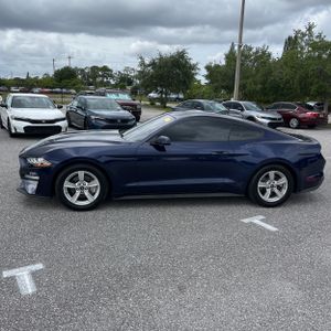 FORD MUSTANG ECOBOOST - 3