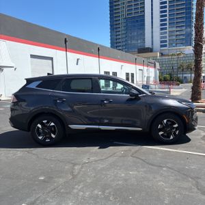 KIA SPORTAGE LX - 10