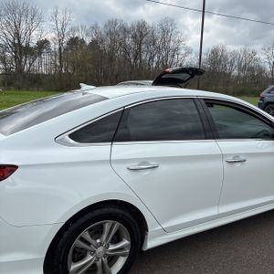 HYUNDAI SONATA LIMITED - 9