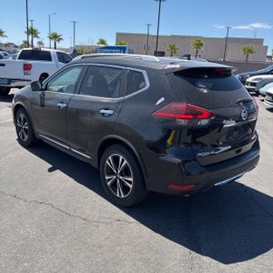 2018 Nissan ROGUE SL — фото 5