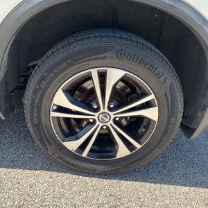 2018 Nissan ROGUE SL — миниатюра 18