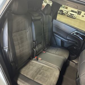 صورة مصغرة 35 لـ 2025 Mitsubishi OUTLANDER SE