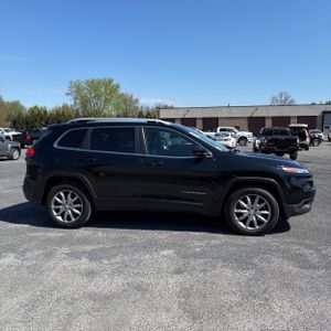 JEEP CHEROKEE LIMITED - 10
