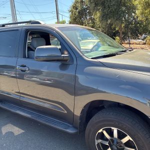 2012 Toyota SEQUOIA SR5 — фото 13