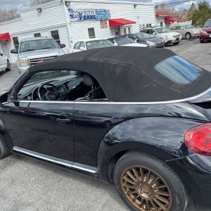 VOLKSWAGEN BEETLE CONVERTIBLE 1.8T S - 6