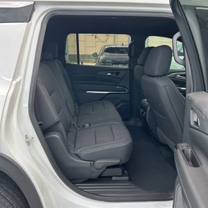 2024 Chevrolet TRAVERSE LS — миниатюра 34