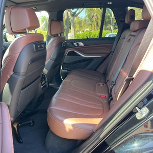 صورة 34 لـ 2020 BMW X5 M50I