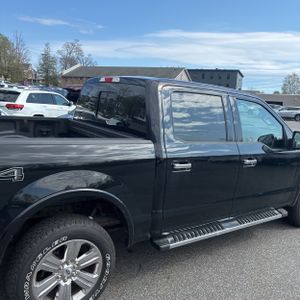 FORD F-150 LARIAT - 9