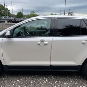 FORD EDGE SEL - 4