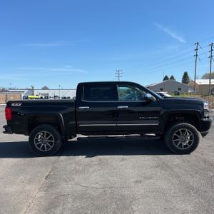 CHEVROLET SILVERADO 1500 HIGH COUNTRY - 10
