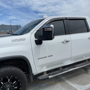 CHEVROLET SILVERADO 2500HD HIGH COUNTRY - 2