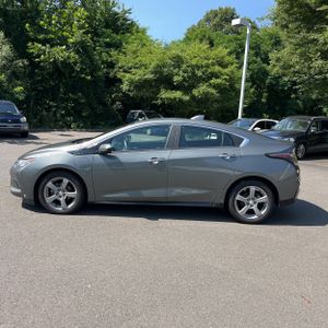 صورة 3 لـ 2017 Chevrolet VOLT LT