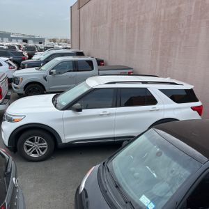 FORD EXPLORER XLT - 3