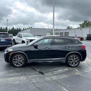 2022 BMW X2 XDRIVE28I 照片 3