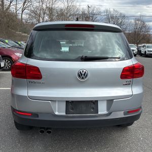 VOLKSWAGEN TIGUAN 2.0T S 4MOTION - 6