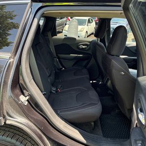 صورة مصغرة 35 لـ 2016 JEEP CHEROKEE LATITUDE