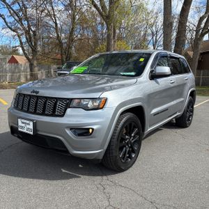 JEEP GRAND CHEROKEE LAREDO X - 1