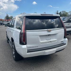 CADILLAC ESCALADE LUXURY - 4
