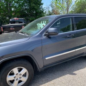 JEEP GRAND CHEROKEE LAREDO - 2