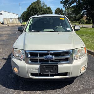 2009 FORD ESCAPE XLT photo 14