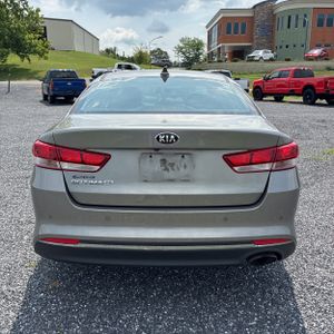 2018 KIA OPTIMA LX 照片 7