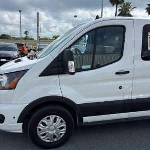 FORD TRANSIT-350 PASSENGER V. XLT - 2