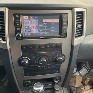 2010 JEEP GRAND CHEROKEE LAREDO 照片 38