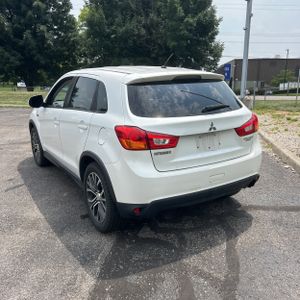 2016 Mitsubishi OUTLANDER SPORT ES — фото 5