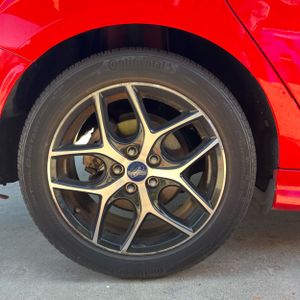 صورة مصغرة 17 لـ 2016 FORD FOCUS SE
