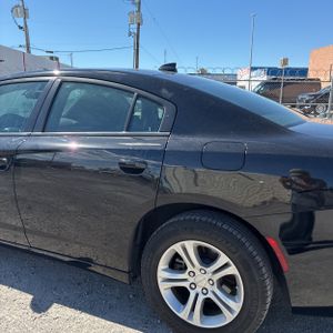 DODGE CHARGER SXT - 6