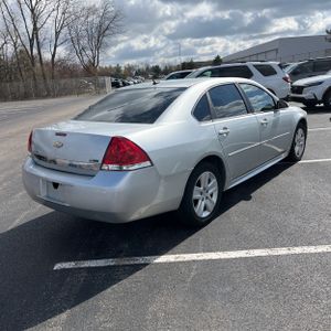 CHEVROLET IMPALA LS - 8