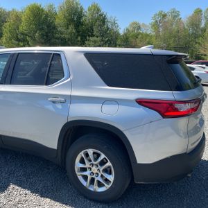 CHEVROLET TRAVERSE LS - 6