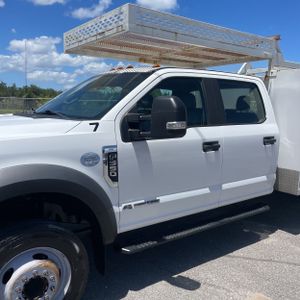 FORD F-550 CHASSIS XL - 2