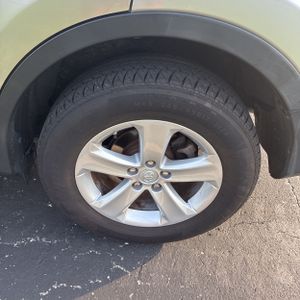 2014 Toyota RAV4 XLE 缩略图 18