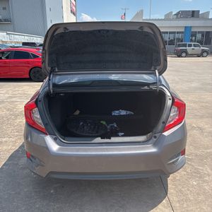 2018 Honda CIVIC LX thumbnail 38