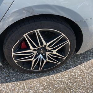 2022 KIA STINGER GT2 — миниатюра 13