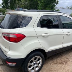 FORD ECOSPORT SE - 8