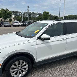 VOLKSWAGEN TIGUAN 2.0T SE 4MOTION - 2