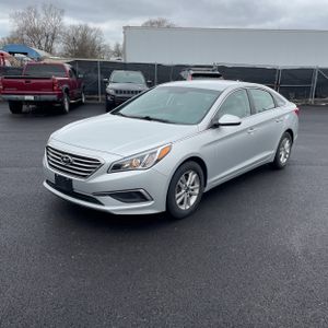 HYUNDAI SONATA BASE - 1